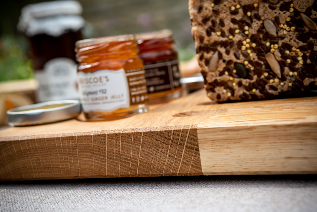 oak bread board, wooden bread board